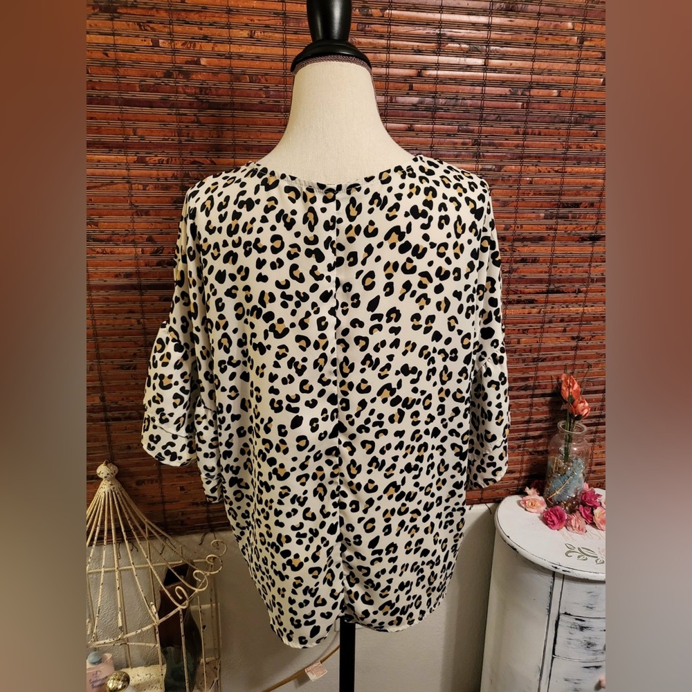 Leopard Print Women's Top - Picture 3 of 5